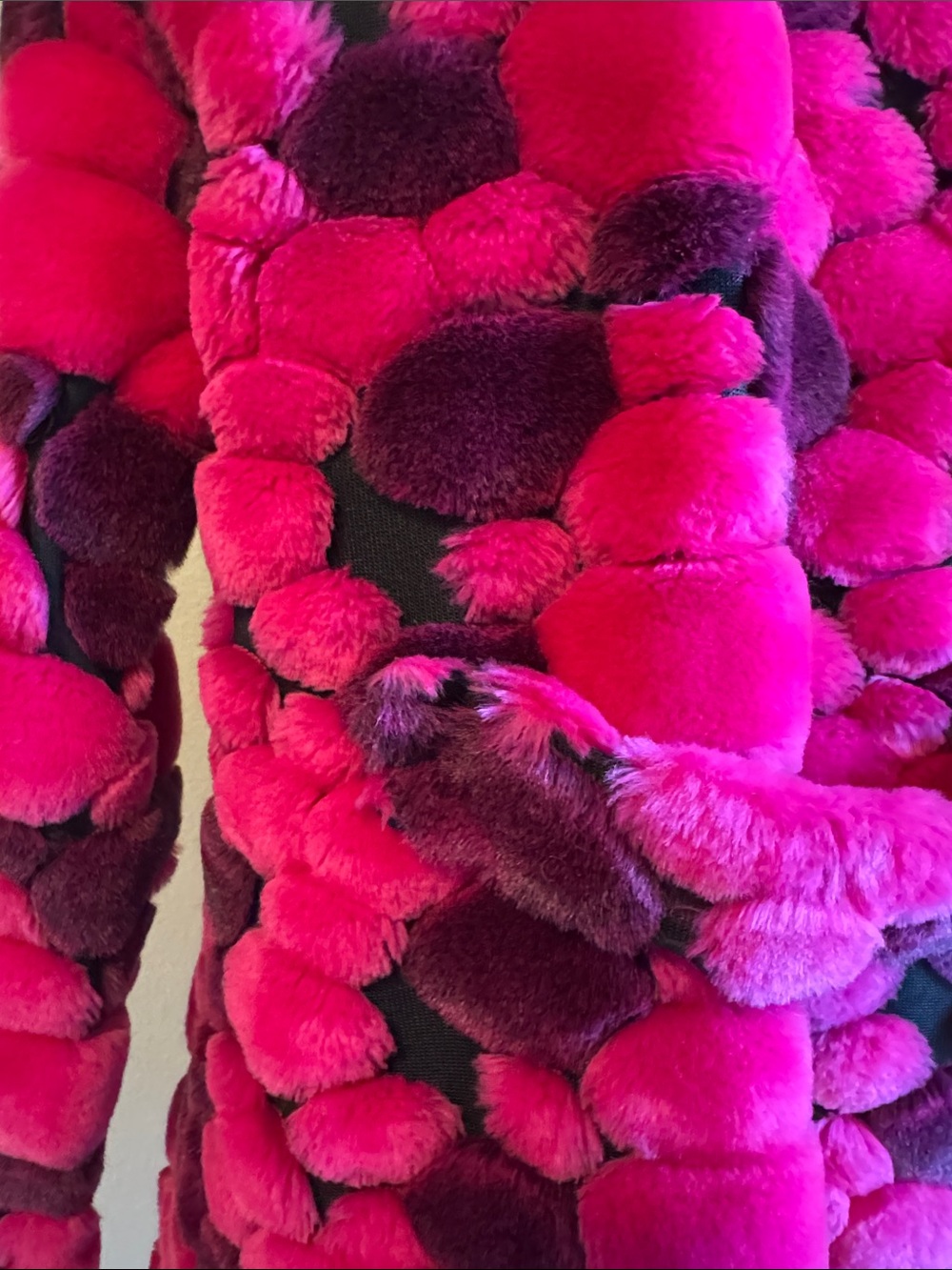 VINTAGE 90’s!!! Women’s Pink & Purple Faux Fur Coat - Picture 8 of 10